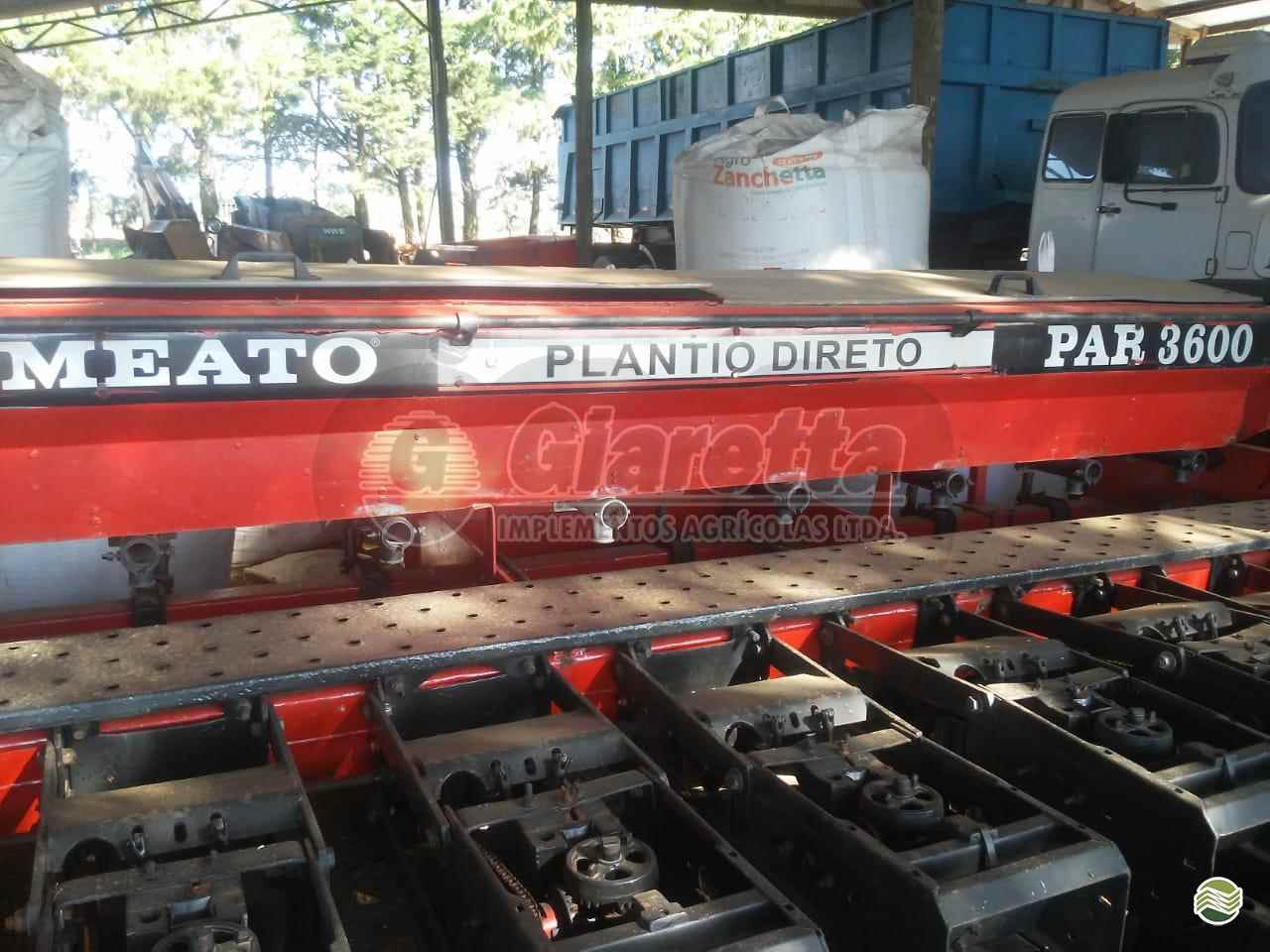 PLANTADEIRA SEMEATO PAR 3600 Giaretta Implementos Agrícolas GETULIO VARGAS RIO GRANDE DO SUL RS